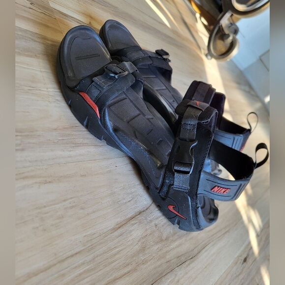 NIKE ACG ALL-TRAC AMPHIBIOUS sandals size 12 Color black and red Strap Open Toe - Picture 1 of 9